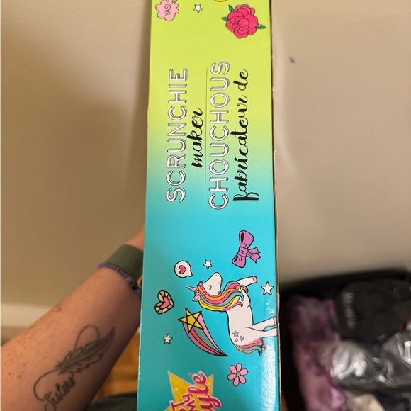 Just My Style Scrunchie Maker Kit - Pink, Silver, and Multicolor - Picture 3 of 4